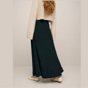 Reformation Lucy Skirt, size 4 in black